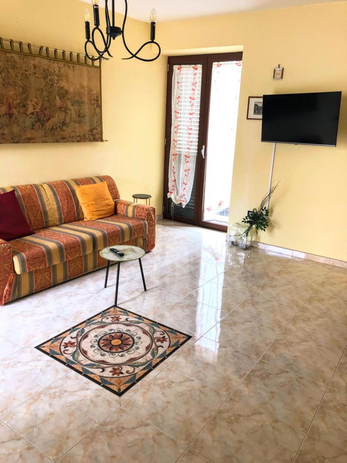 Bed and Breakfast Di Padre In Figlio Казерта Екстер'єр фото